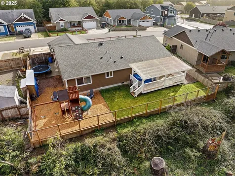 1615 Pacific Ridge Lane Hammond OR 97121