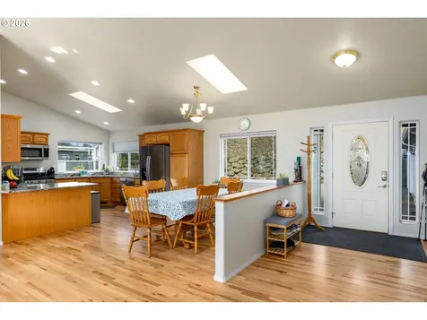 658 Ryan Heights Lane Roseburg OR 97470