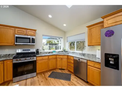 658 Ryan Heights Lane Roseburg OR 97470
