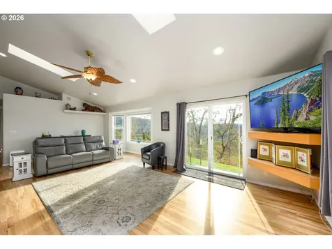 658 Ryan Heights Lane Roseburg OR 97470