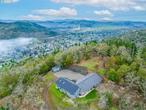 658 Ryan Heights Lane Roseburg OR 97470