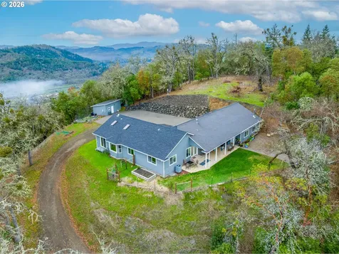658 Ryan Heights Lane Roseburg OR 97470