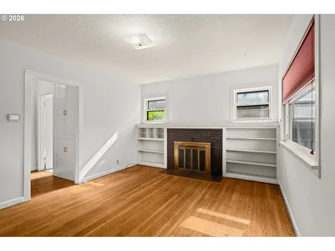 7103 SE Rhone Street Portland OR 97206