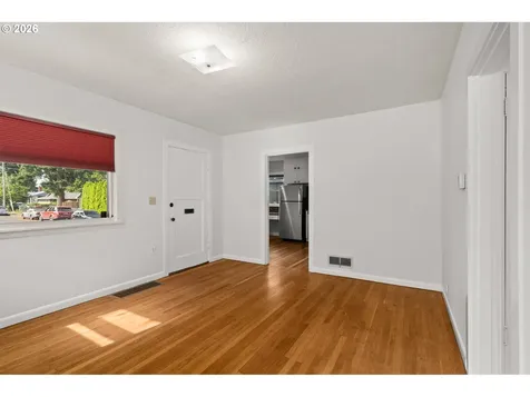 7103 SE Rhone Street Portland OR 97206