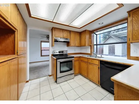 4017 NE 157th Avenue Vancouver WA 98682