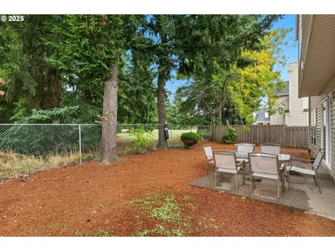 14951 SE Paddington Road Clackamas OR 97015