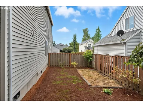 14951 SE Paddington Road Clackamas OR 97015