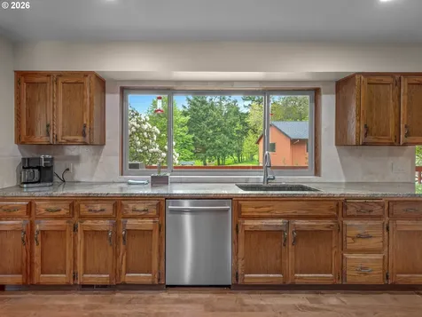 10647 NW Brooks Road Portland OR 97231
