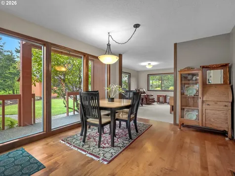 10647 NW Brooks Road Portland OR 97231