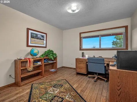 10647 NW Brooks Road Portland OR 97231