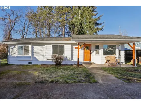 219 Brown Street Silverton OR 97381