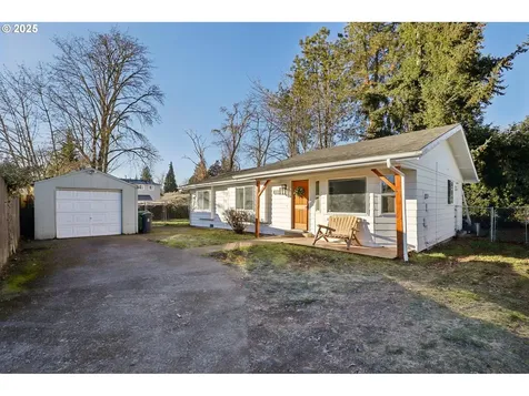 219 Brown Street Silverton OR 97381