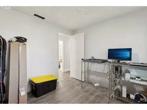 219 Brown Street Silverton OR 97381