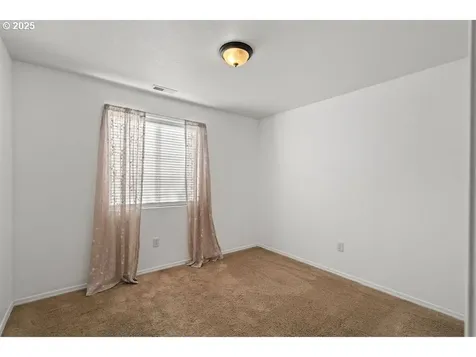3025 Blue Jay Street Umatilla OR 97882