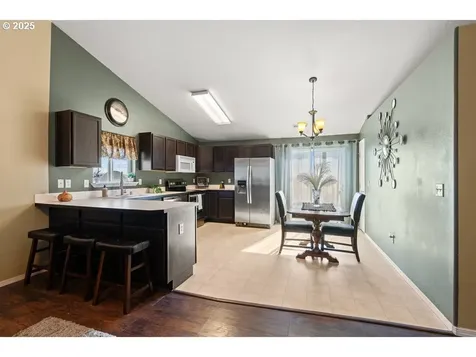 3025 Blue Jay Street Umatilla OR 97882