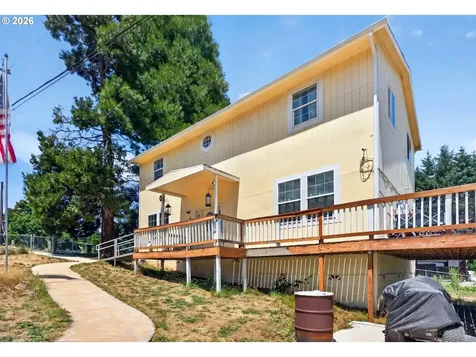 459 Lydia Street Yoncalla OR 97499