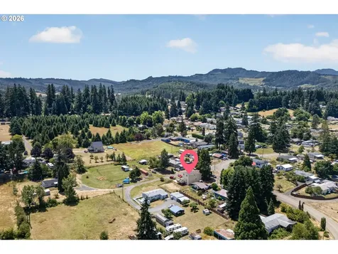 459 Lydia Street Yoncalla OR 97499