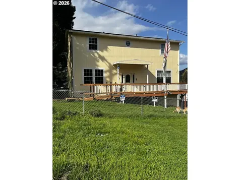 459 Lydia Street Yoncalla OR 97499