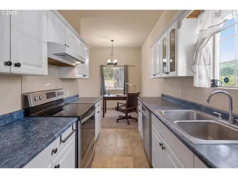 459 Lydia Street Yoncalla OR 97499