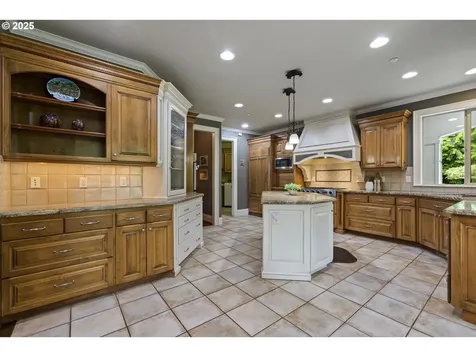 24800 SW Big Fir Road West Linn OR 97068