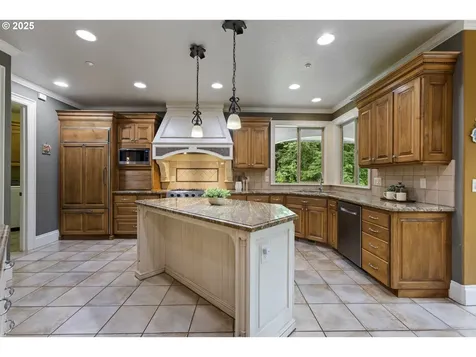 24800 SW Big Fir Road West Linn OR 97068