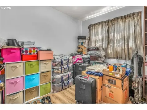 240 NE 80th Avenue Portland OR 97213