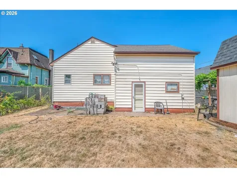 240 NE 80th Avenue Portland OR 97213