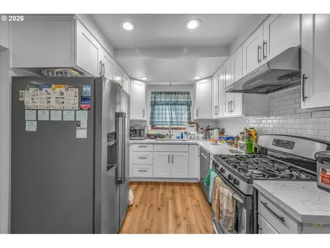240 NE 80th Avenue Portland OR 97213