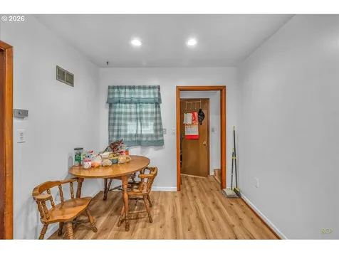 240 NE 80th Avenue Portland OR 97213