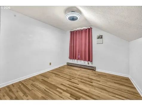 240 NE 80th Avenue Portland OR 97213