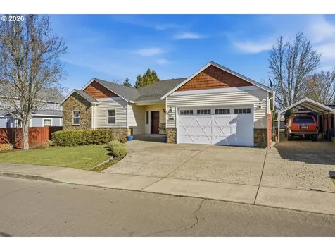 1464 N Hazelnut Court Canby OR 97013