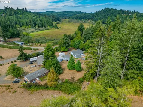 91424 N Bank Lane Coquille OR 97423