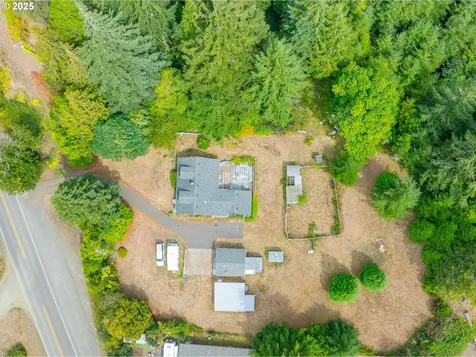 91424 N Bank Lane Coquille OR 97423