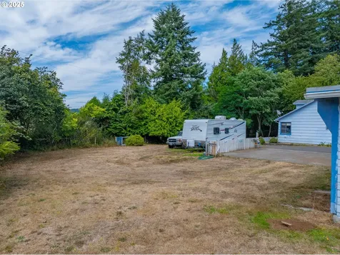 91424 N Bank Lane Coquille OR 97423