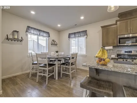 1293 19th Avenue Forest Grove OR 97116