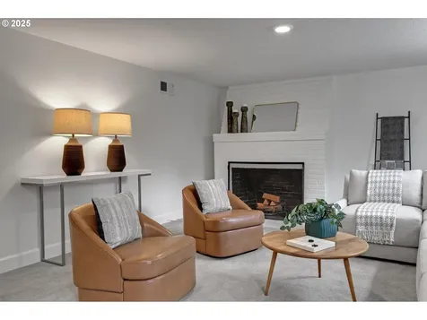 4285 SW 78th Avenue Portland OR 97225