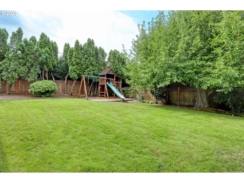 4285 SW 78th Avenue Portland OR 97225