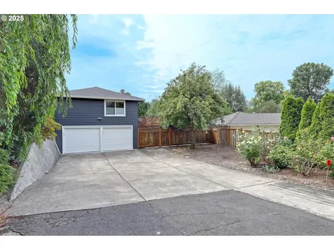 4285 SW 78th Avenue Portland OR 97225