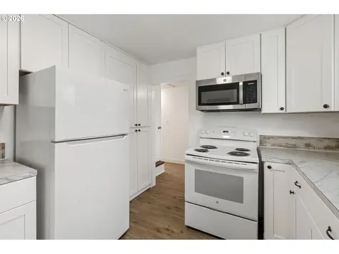 107 N 2nd Street Pe Ell WA 98572