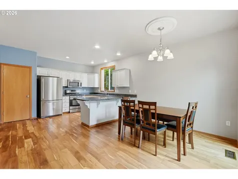 5611 NE 50th Place Vancouver WA 98661