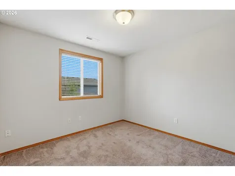 5611 NE 50th Place Vancouver WA 98661
