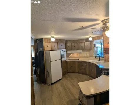 21100 NE Sandy Boulevard Fairview OR 97024