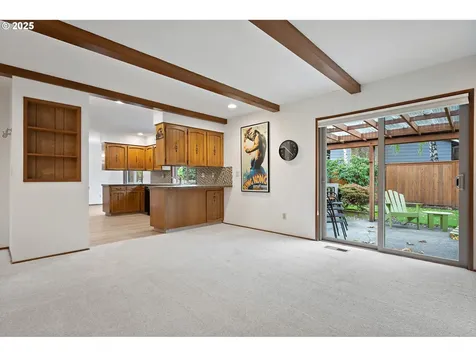 14646 NE Weidler Street Portland OR 97230