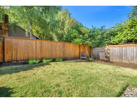 14646 NE Weidler Street Portland OR 97230