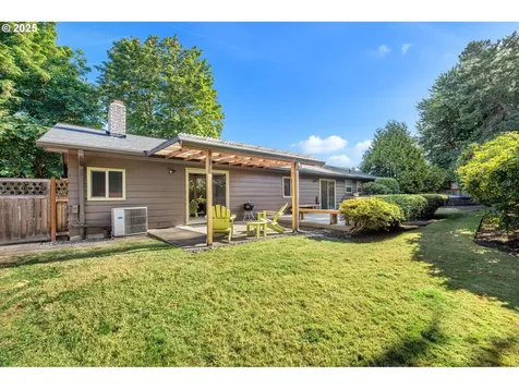 14646 NE Weidler Street Portland OR 97230