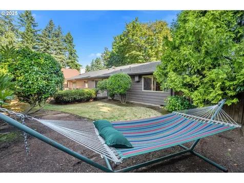 14646 NE Weidler Street Portland OR 97230