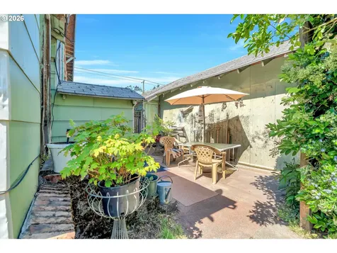 10510 SE Harold Street Portland OR 97266