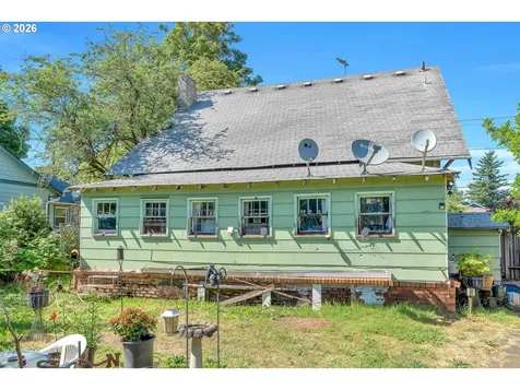 10510 SE Harold Street Portland OR 97266