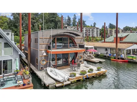100 SE Harney Street Portland OR 97202