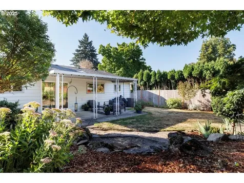 550 E Exeter Street Gladstone OR 97027